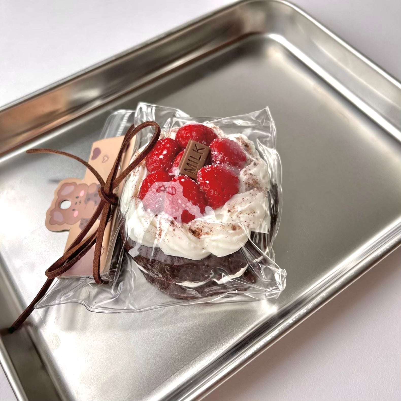 Chocolate Raspberry Cake Tart Squishy
