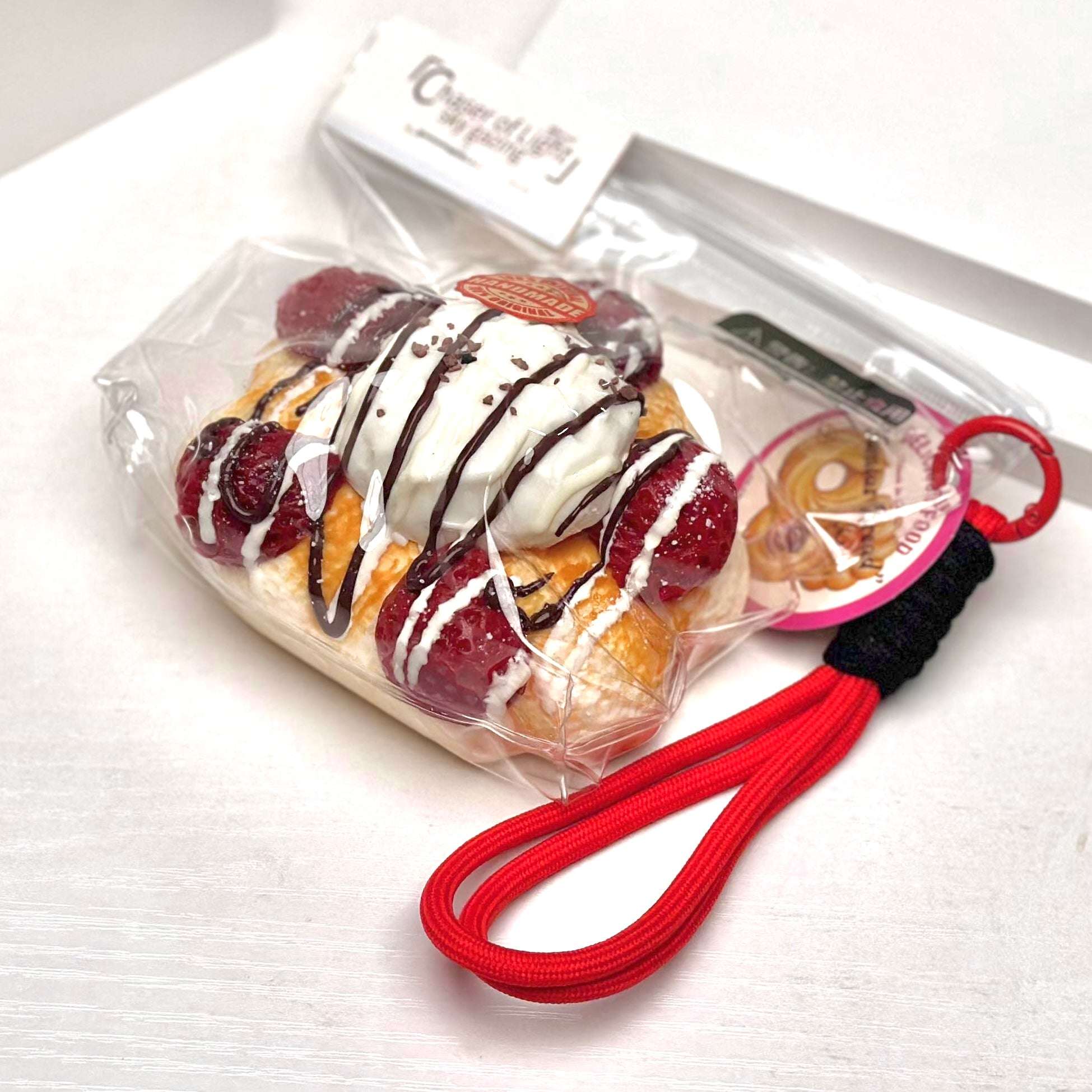 Strawberry Ice Cream Chiffon Bread Squishy