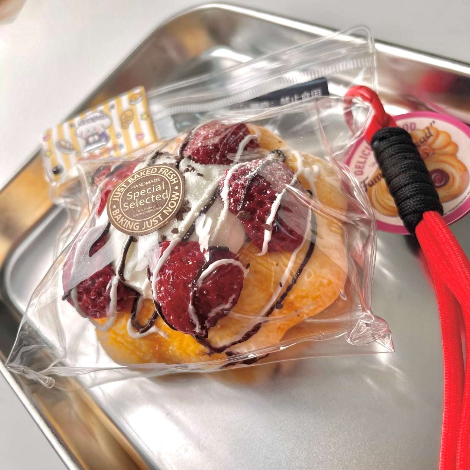 Strawberry Ice Cream Chiffon Bread Squishy